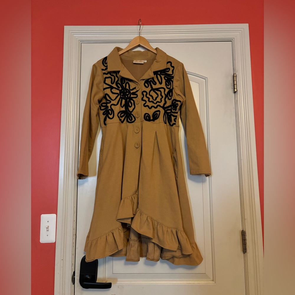 PAPER LACE Tan Coat with Black Floral Embroidery. 100% Cotton. Size Small.